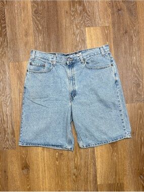 VTG Levi's Light Wash Denim Shorts